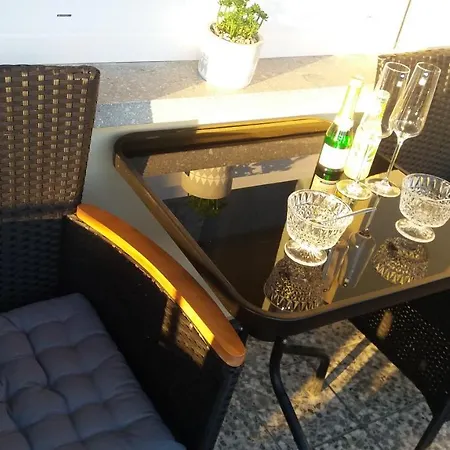 Seewald Viktoria & 3xzi-2xboxspringbett-2xbett-1xsofa Apartman *